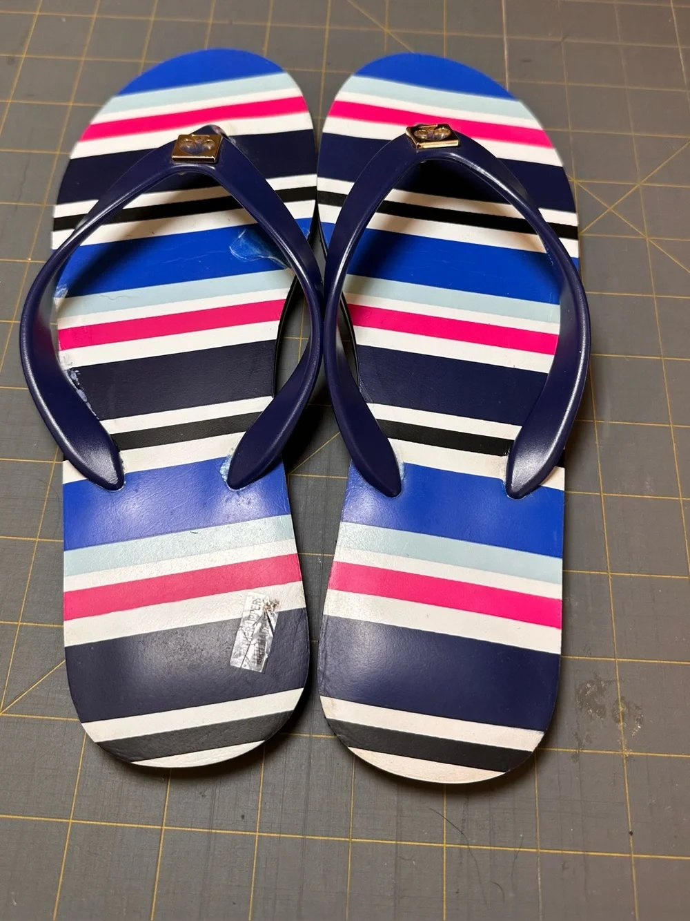 Kate Spade New York Navy Stripe Flip Flops Sz 7-8 Gold Spade Logo